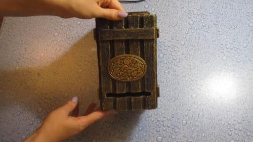 Держатель туалетной бумаги своими руками из картона. Это нужно в каждом доме! Крутая идея для туалета из картона