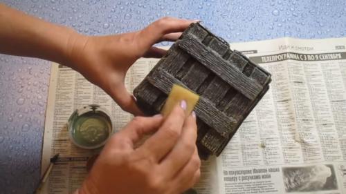 Держатель туалетной бумаги своими руками из картона. Это нужно в каждом доме! Крутая идея для туалета из картона