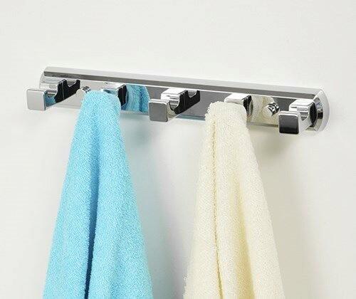 Единственный верный способ вешать туалетную бумагу. Наверное… 08