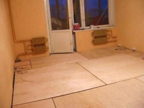 Как положить плитку на деревянный пол в ванной. Подготовительные работы 12