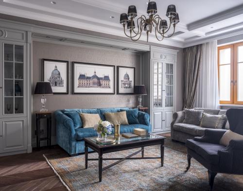 Какие декоративные элементы можно использовать для создания серой гостиной. В каком стиле сделать гостиную в сером цвете?