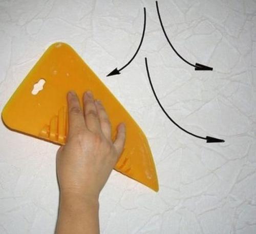 Клеить обои на клеенку: возможность или миф 05 Клеить обои на клеенку: возможность или миф 05