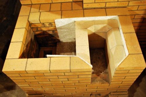 Шамот для печи. Параметры шамотного кирпича и плитки — плотность, вес и пористость