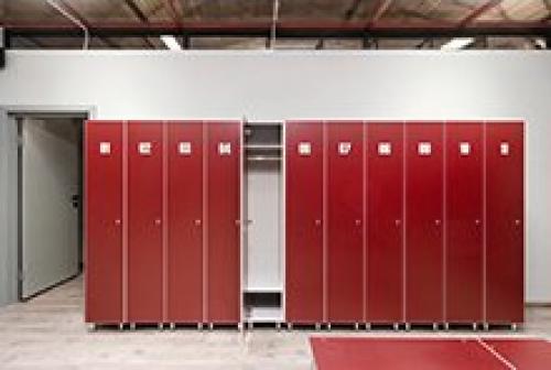 Гардеробные шкафчики для раздевалок размеры. Шкафы для производственных раздевалок 04