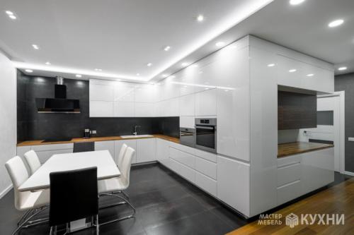 Как можно создать зону для отдыха в маленькой студии