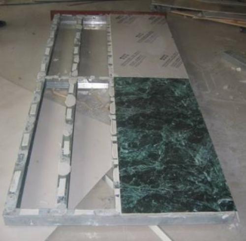 Какие преимущества имеет стенка из дерева