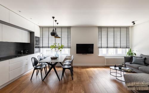 Как выбрать кухонный стол: выбор размера, формы и цвета