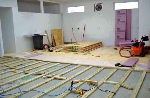 Какие проблемы могут возникнуть при неправильной подготовке чернового пола. Какие причины приводят к тому, что черновой пол «гуляет» и как это исправить