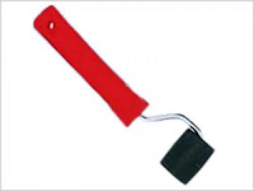 Как правильно использовать валик для украшения стеклообоев. Валик для прокатки швов виниловых обоев. Какой валик выбрать для нанесения клея на обои? Отвес для поклейки обоев