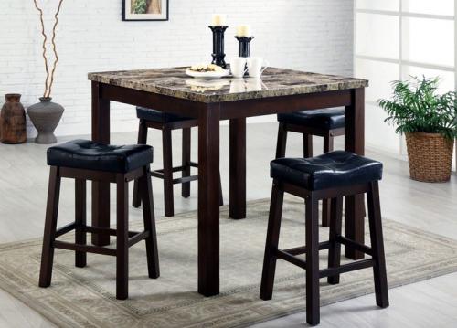 Размер стола на 10 человек. Обеденные столы