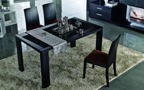 Черный обеденный стол в интерьере. Плюсы и минусы