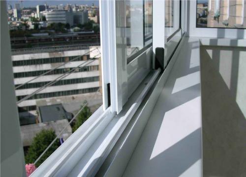 Остекление балконов и лоджий пластиковыми окнами. Холодный способ