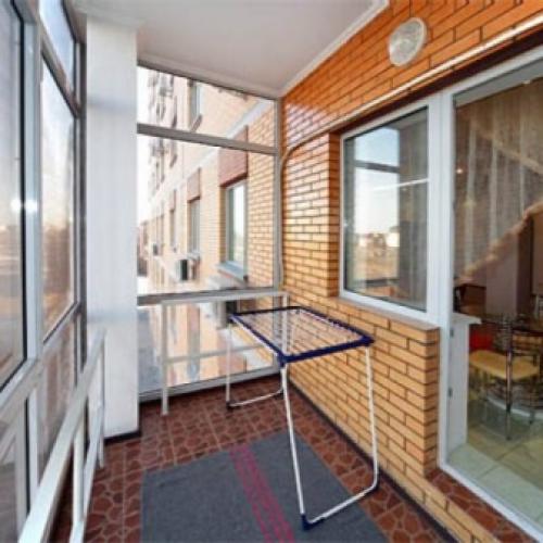 Плюсы и минусы панорамного остекления балконов и лоджий. Плюсы и минусы панорамного остекления балкона 06