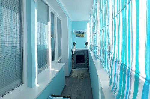 Плюсы и минусы панорамного остекления балконов и лоджий. Плюсы и минусы панорамного остекления балкона 29