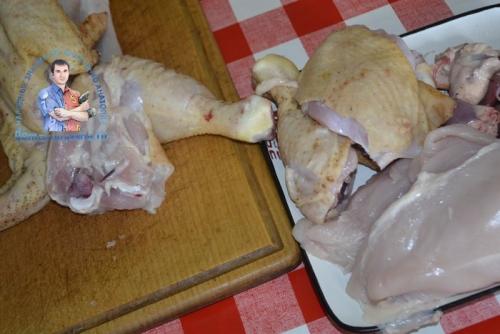 Запеченная курица кусочками с чесноком в духовке. Процесс маринования курицы и приготовления в духовке: