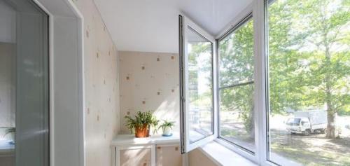 Ошибки при остеклении балкона. 5 распространенных ошибок, допускаемых при остеклении балкона