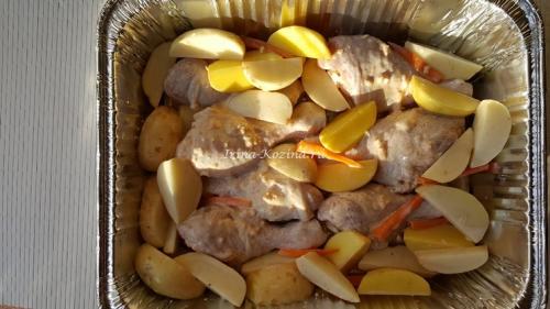 Курица с яблоками и майонезом в духовке. Как вкусно приготовить курицу с яблоками в духовке?