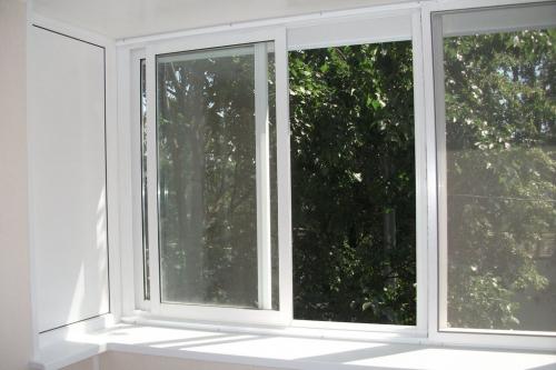 Раздвижные окна на балкон плюсы и минусы. Плюсы и минусы трех видов раздвижных окон на балкон