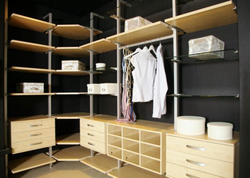 Чем отличается гардеробная от шкафа-купе. Шкаф-купе: плюсы и минусы 14