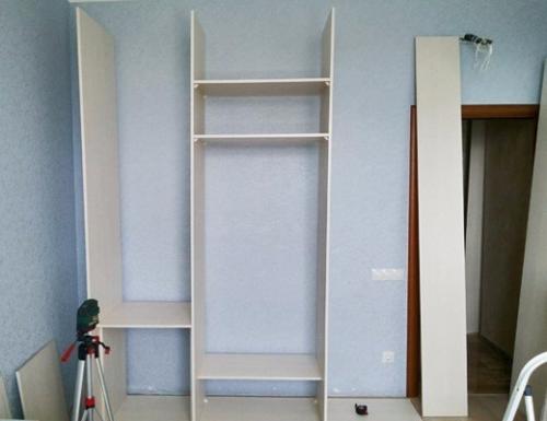 Сколько времени занимает изготовление встроенного шкафа-купе своими руками. Шкаф купе своими руками.