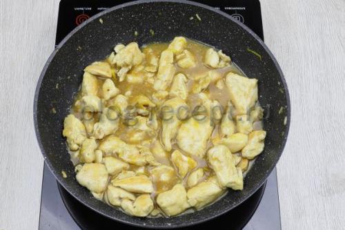 Курица в апельсиновом соусе на сковороде: рецепт с видео и фото