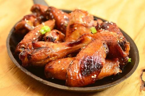 Как пожарить курицу на сковороде целиком. 20 вкуснейших рецептов жареной курицы