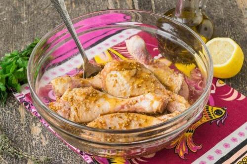 Курица кусочками в духовке маринад. Маринад для курицы в духовке: 15 самых вкусных рецептов