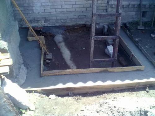 Как пристроить туалет к частному дому. Строительство пристройки для ванной в частном доме. Часть 1