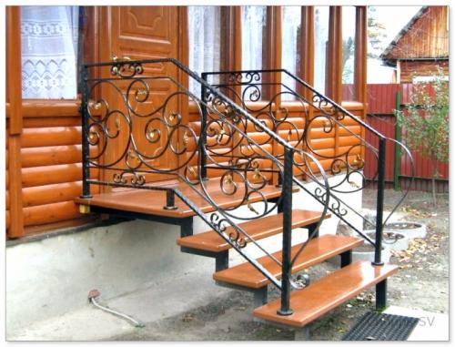 Сварить металлическую лестницу для крыльца: простой способ 02 Сварить металлическую лестницу для крыльца: простой способ 02