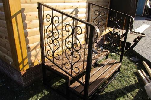 Создание кованых крыльцов для дома: ручная работа и холодная ковка 06 Создание кованых крыльцов для дома: ручная работа и холодная ковка 06