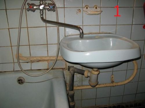 Какие ключевые моменты нужно учитывать при покупке раковины для ванной. Сантехника для Чайников №3 Как выбрать раковину в ванну