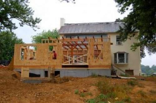 Как пристроить веранду к дому из пеноблоков. Деревянная пристройка: каркасное загородное строительство