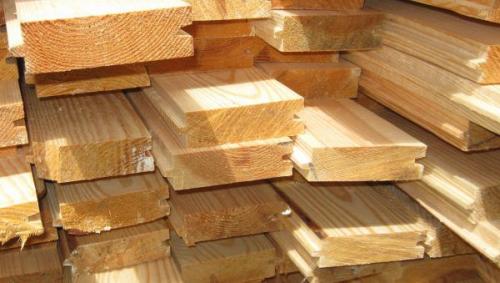 Как устранить возможные зазоры между досками после укладки. Причины образования щелей