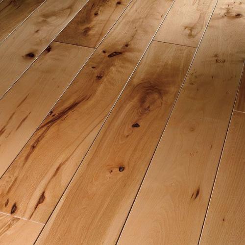 Как устранить возможные зазоры между досками после укладки. Причины образования щелей