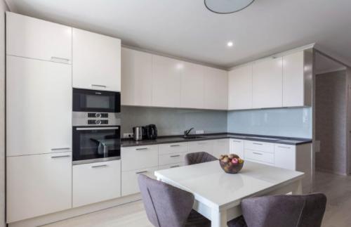 Дизайн кухни в студии. Дизайн и планировки интерьера