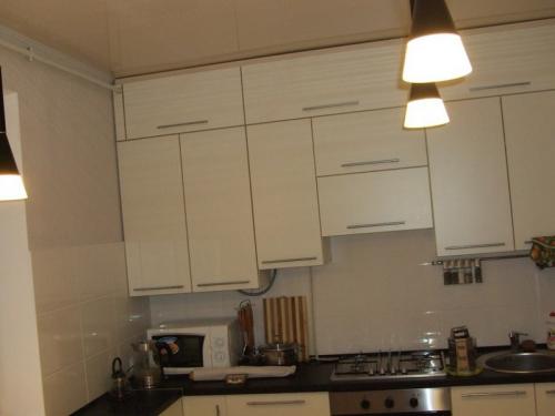 Дизайн кухни в панельном доме 6 кв м. Дизайн кухни 6 кв. метров основные моменты