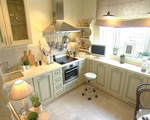 Кухня в доме серии П-44. Кухня с коробом, дом П44. Как все расположить?