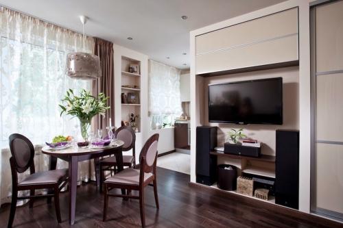 Маленькая кухня, совмещенная с гостинной в хрущевке. Плюсы и минусы объединения пространства