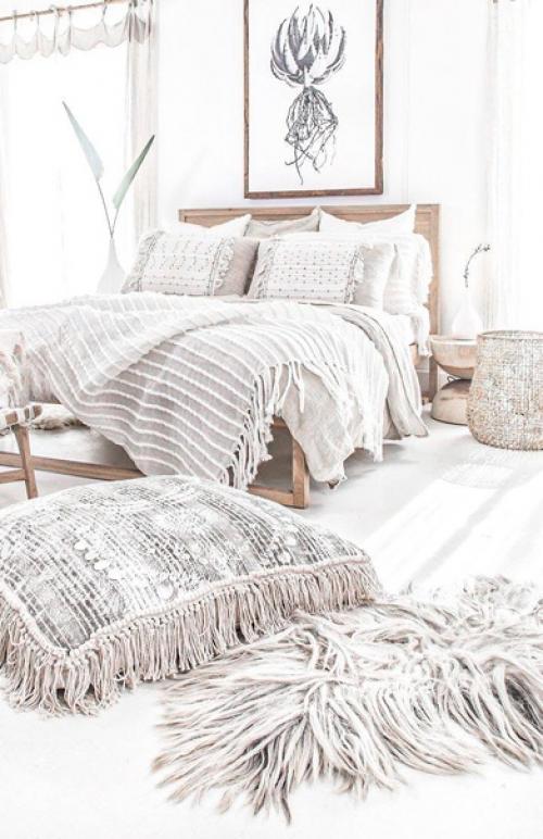 Смешение нескольких текстур - простой способ создать визуальный интерес или Визуальный вес в бохо спальне. 03