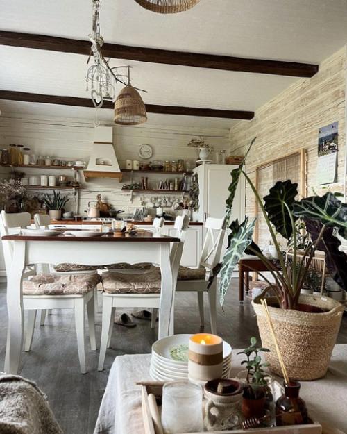 Просторная кухня - гостиная в частном доме. 06