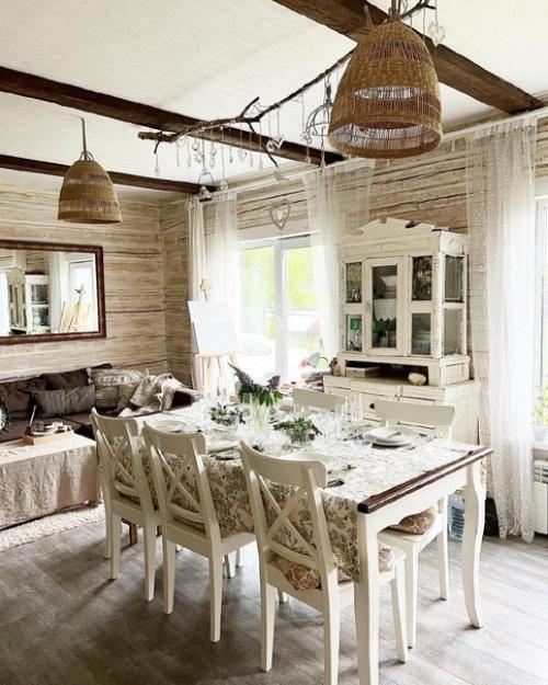 Просторная кухня - гостиная в частном доме. 01