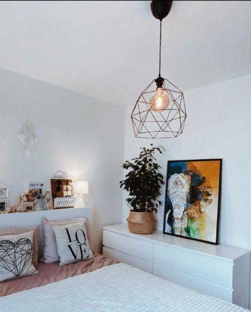 По-домашнему атмосферная спальня, площадью - 11 кв. 03