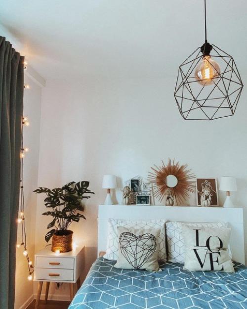 По-домашнему атмосферная спальня, площадью - 11 кв. 02