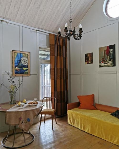 Яркое, уютное и комфортное маленькое пространство, где есть только самое необходимое. 03