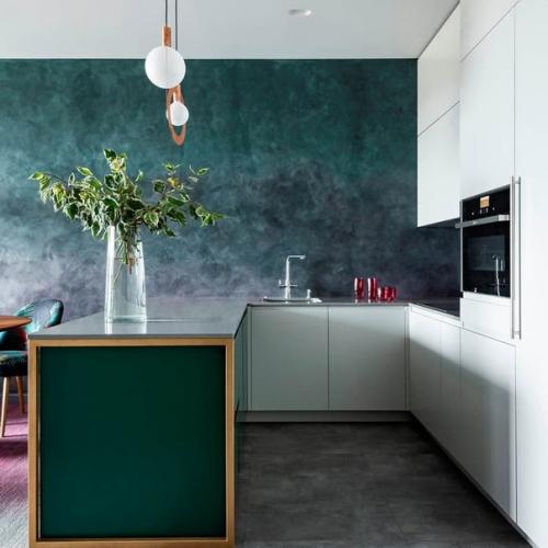 Очень необычный, с тончайшей колористикой и индивидуальными решениями проект. 02