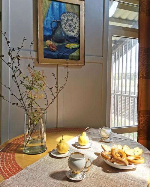 Яркое, уютное и комфортное маленькое пространство, где есть только самое необходимое. 04