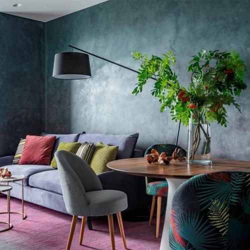 Очень необычный, с тончайшей колористикой и индивидуальными решениями проект. 08