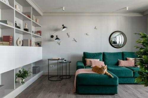 Двухкомнатная квартира с бюджетными решениями.