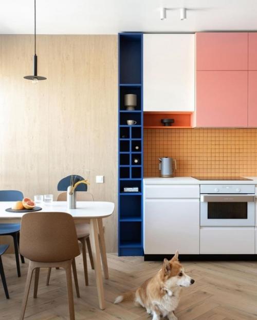 Как вам такой яркий интерьер? 02