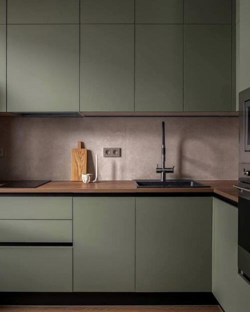 Приятное сочетание цветов, красивая мебель.